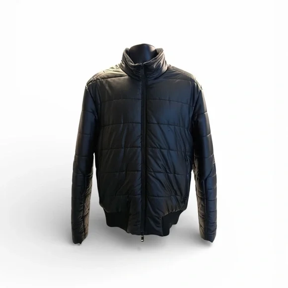 DKNY Men's Classic Black Puffer Jacket - Picture 3 of 10